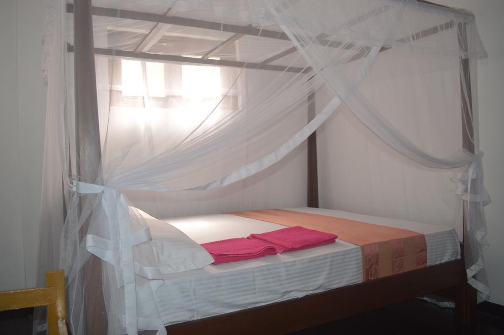 Chamod Holiday Home Tangalle Buitenkant foto